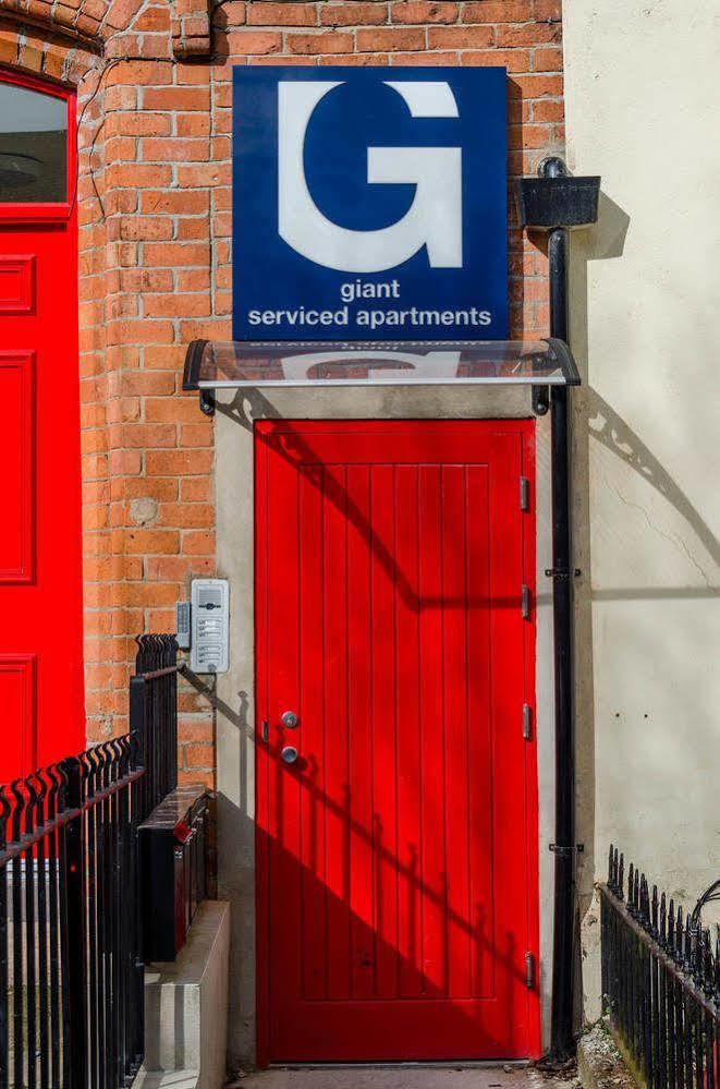 Giant Serviced Apartment Belfast