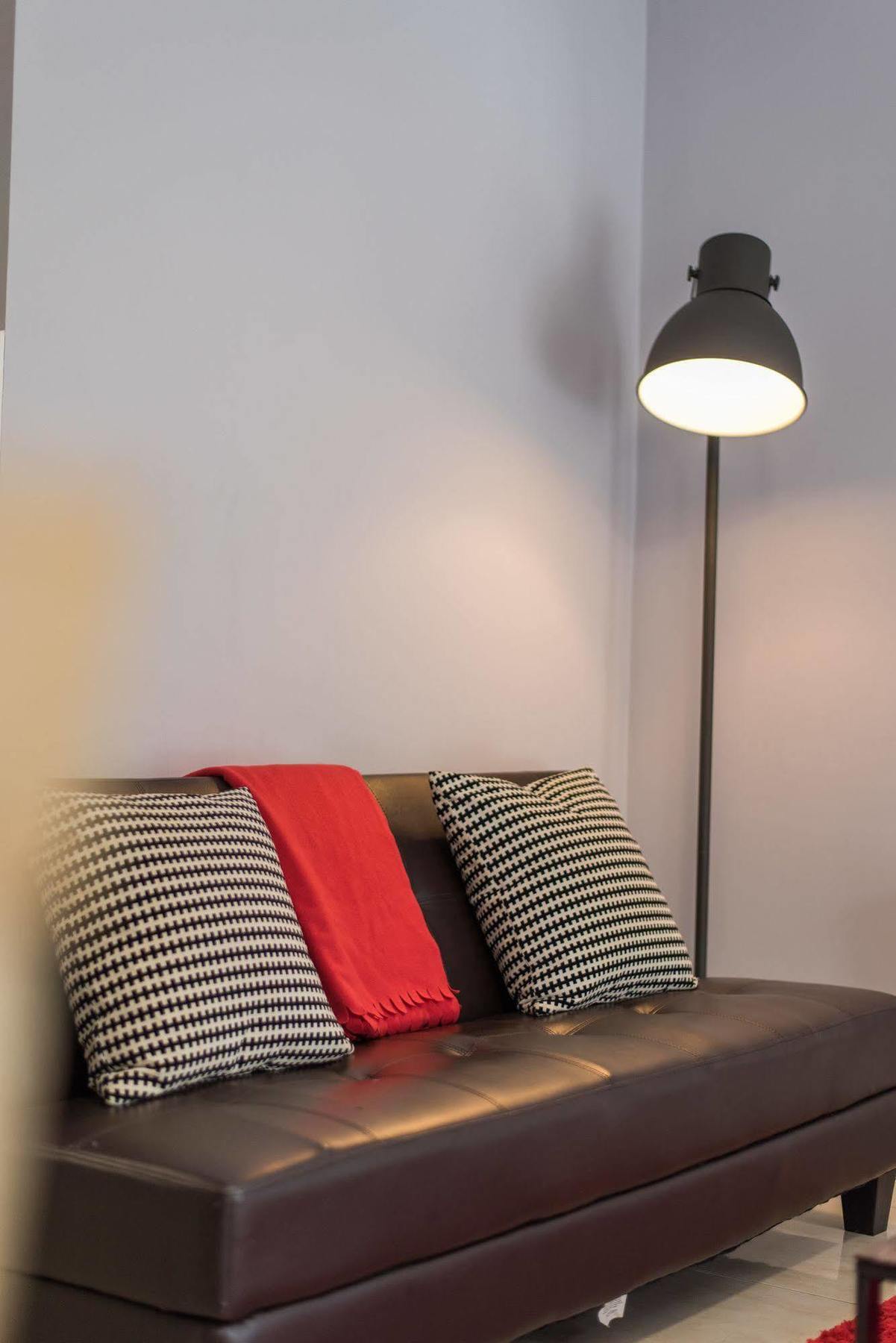 Apartment Giant Serviced