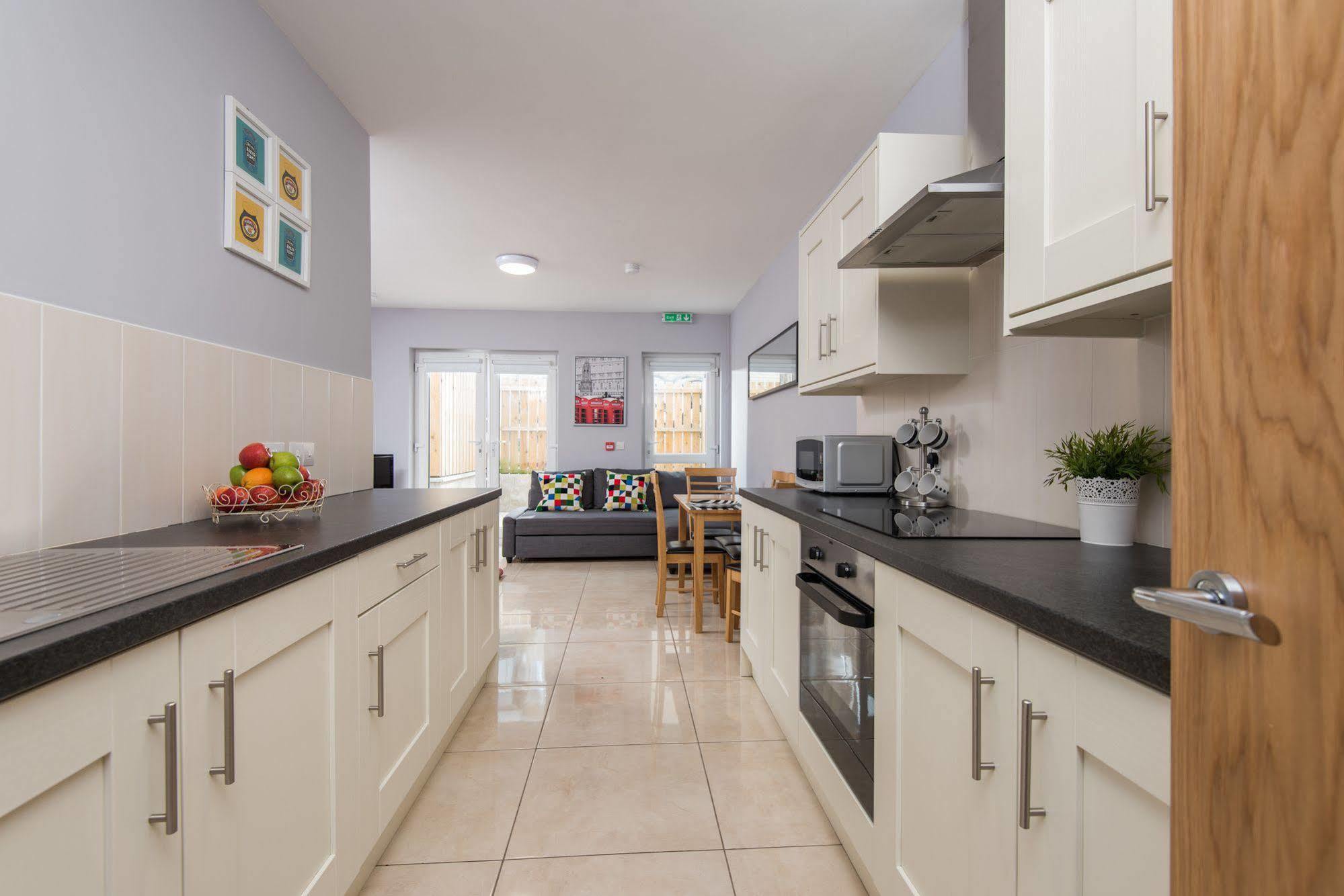 Giant Serviced Apartment
